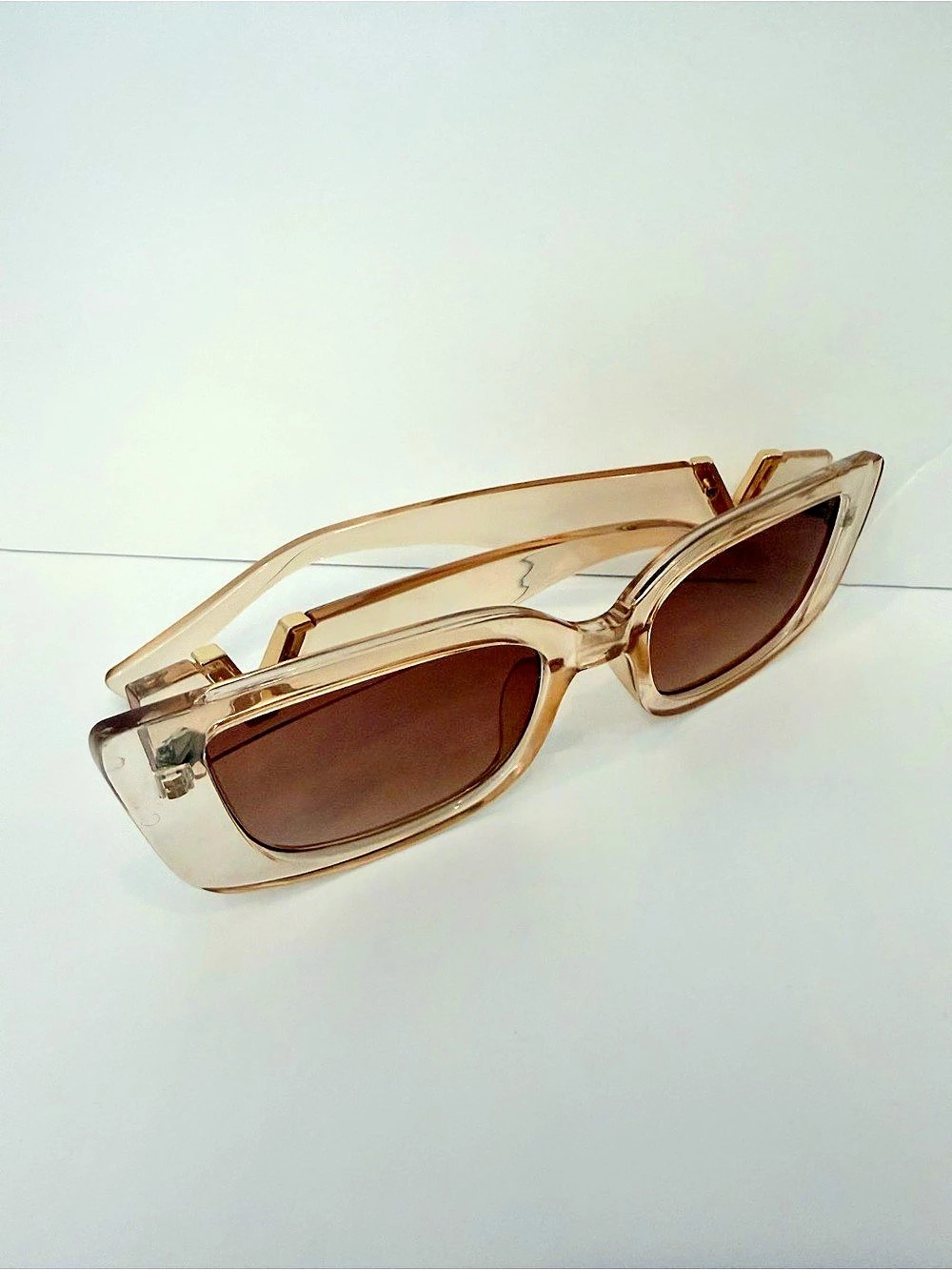 VLogo Signature Rectangular Sunglasses - Picture 2 of 2